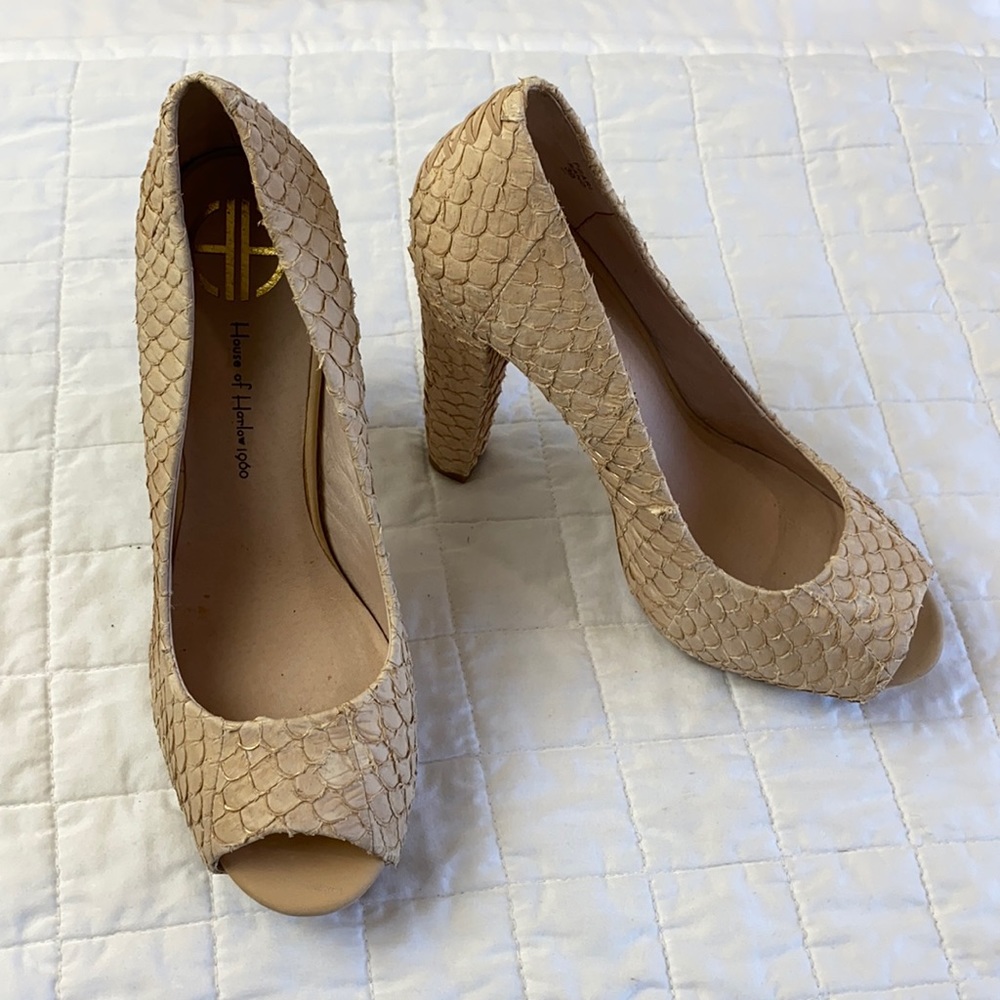 House of Harlow Heels